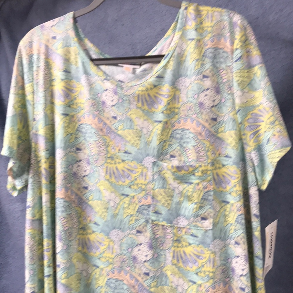 Lularoe Carly